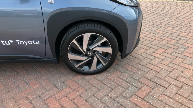 Toyota Aygo X 1.0 VVT-i Edge 5dr Petrol Hatchback